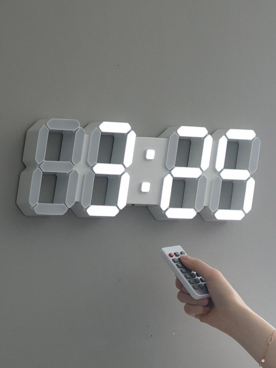 Led wall clock - Thumbnail 3